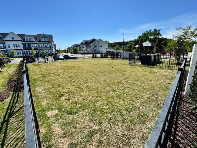 Building Photo - First Time Rental - Ready July 30th! 4 Bedrooms PLUS Loft! Great Views! Dog Park - Stocked Fishin...