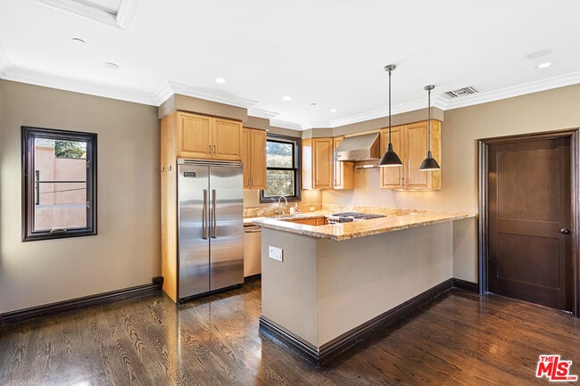 Building Photo - 4182 Irving Pl