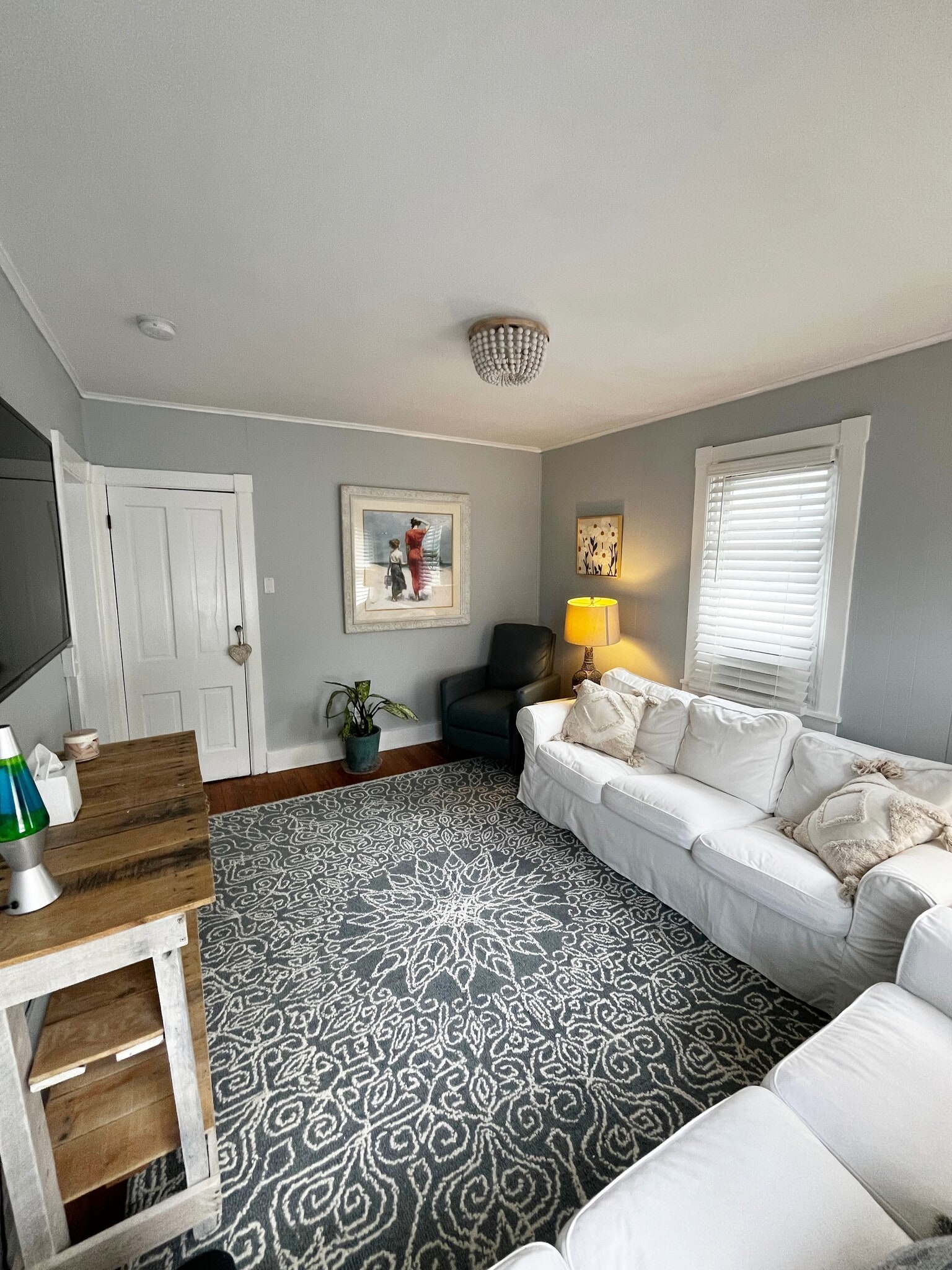 Living Room - 52 Madison Pl
