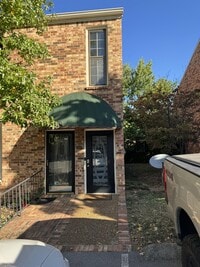 Building Photo - 117 Matthew Ln