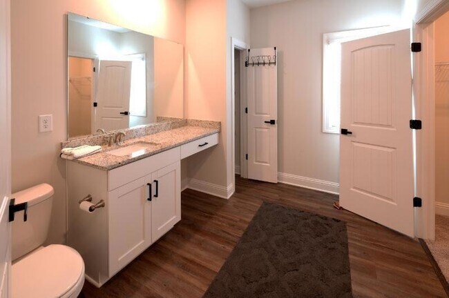 Building Photo - 108 Blue Hydrangea Wy