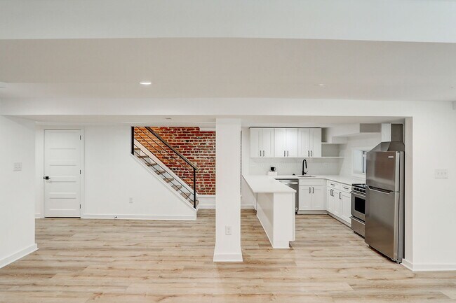 Building Photo - 1513 Allison St NW