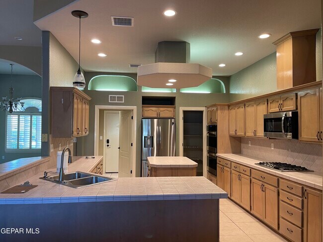Building Photo - 12632 Tierra Fuego Ct