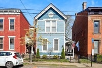 Building Photo - 340 W 9th St