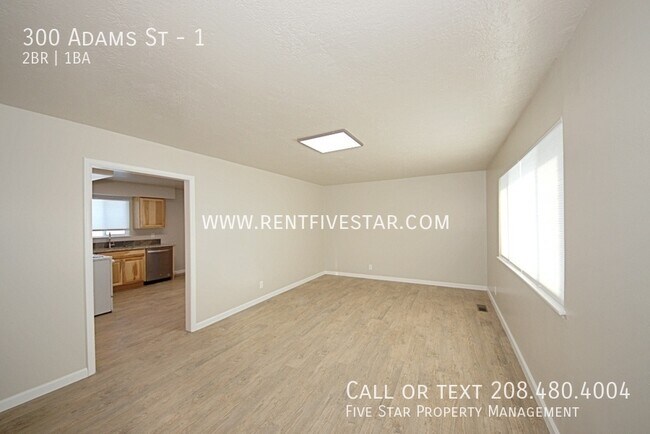 Building Photo - 300 Adams St