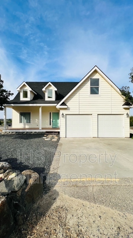 Building Photo - 5131 Milky Way