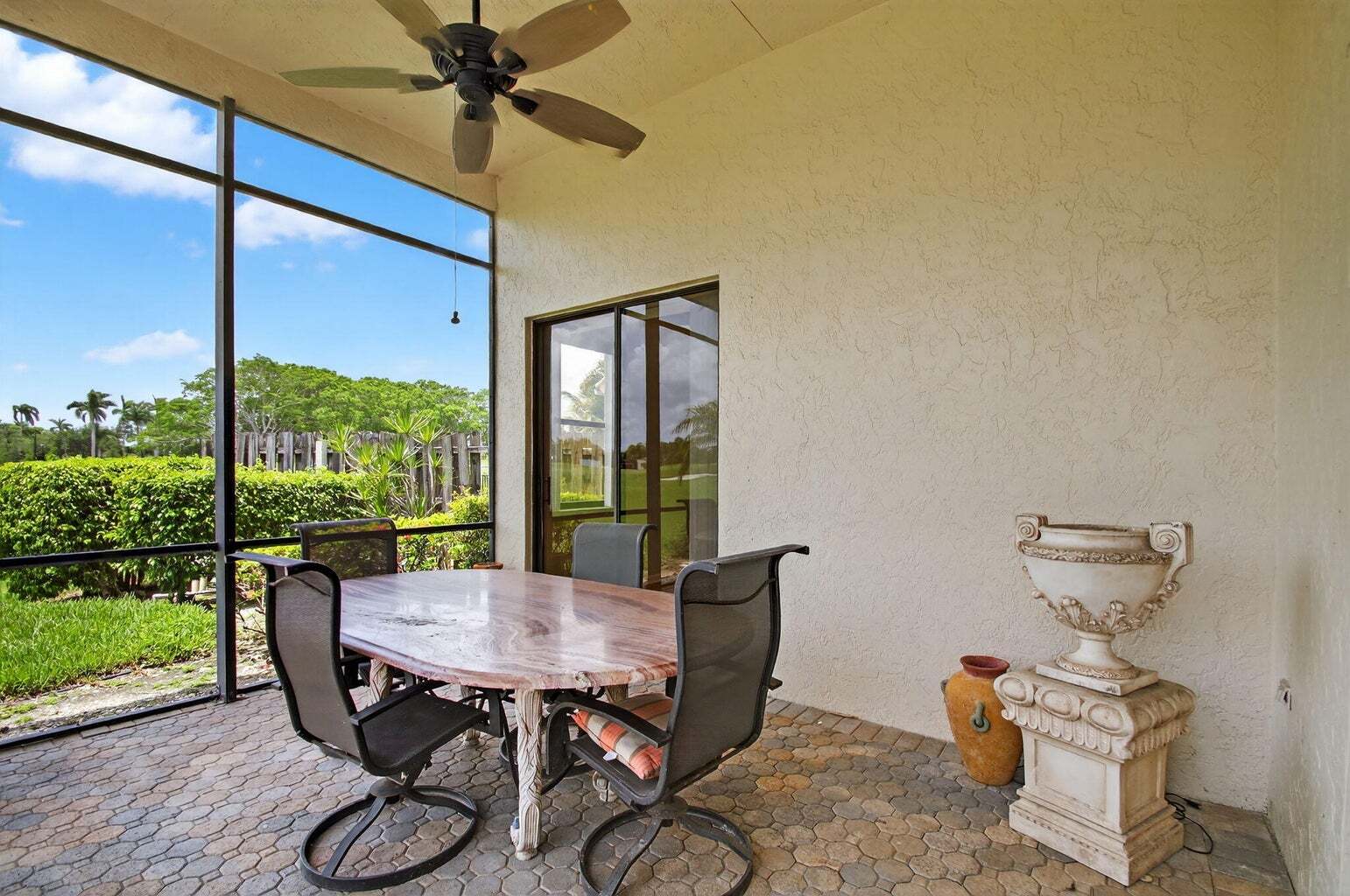 Building Photo - 4465 Barclay Fair Way