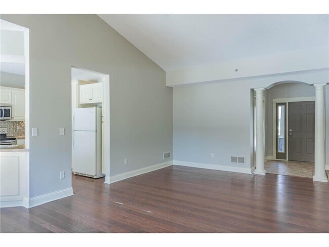 Building Photo - 1464 Ravoux Ln