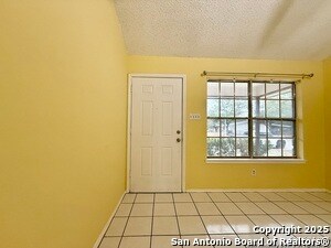 Building Photo - 2002 Cassandra St