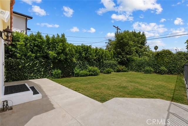 Building Photo - 5110 Petit Ave