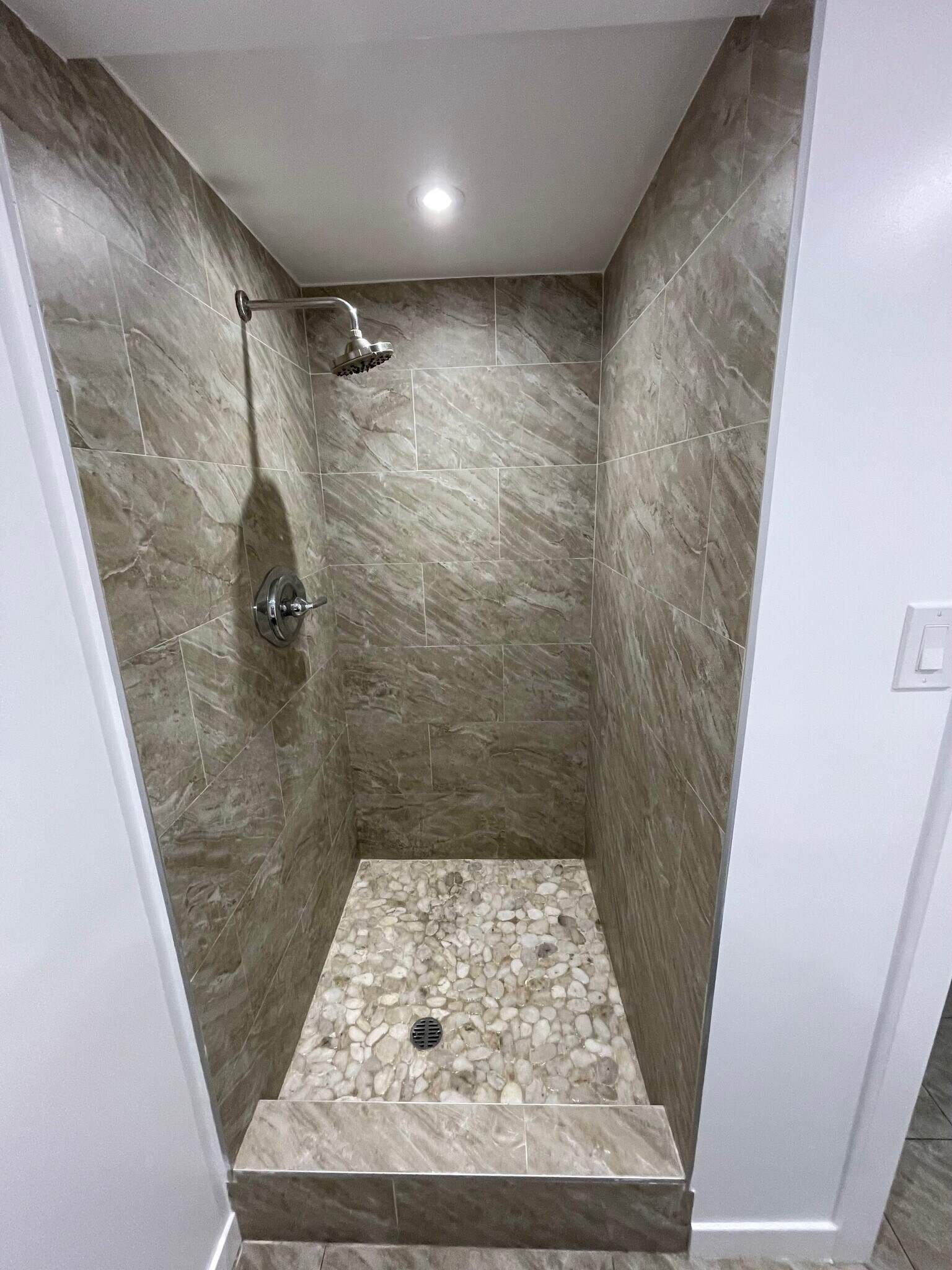 Bathroom 1 - 2716 Via Paseo