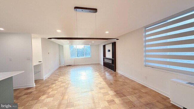Building Photo - 11801 Rockville Pike