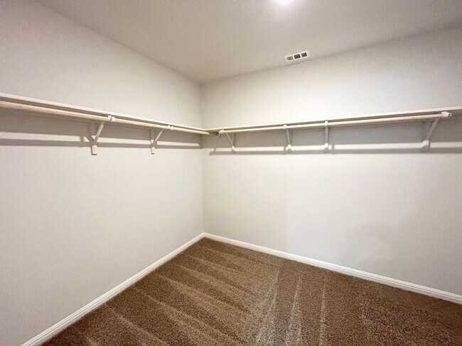 Building Photo - New 4 Bd 2 Ba Home Available for Move In!