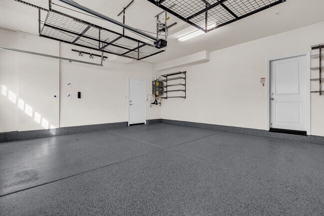 Building Photo - 16162 Juno Way