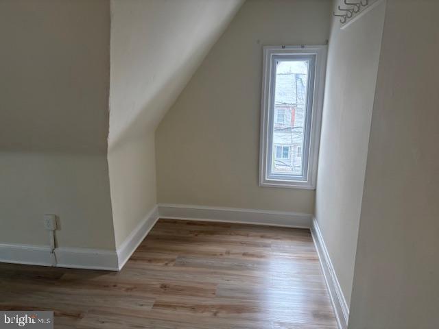 Building Photo - 215 Vernon St