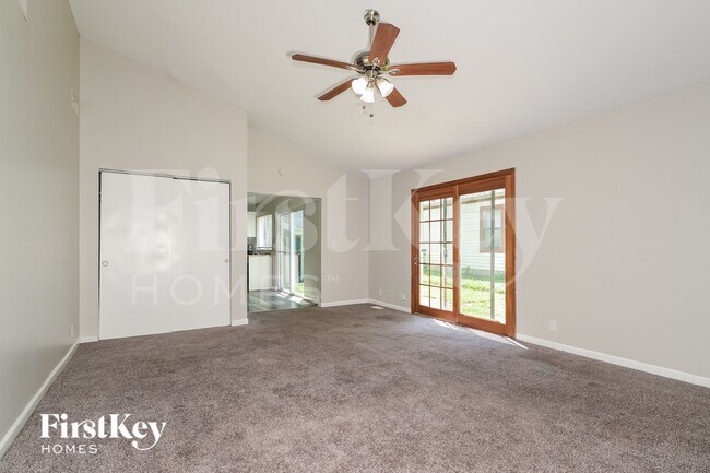 Building Photo - 3313 Green Pasture Dr