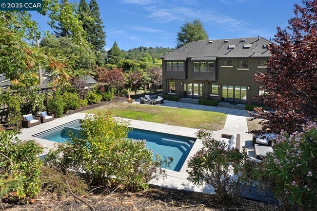 Building Photo - 3898 Happy Valley Rd