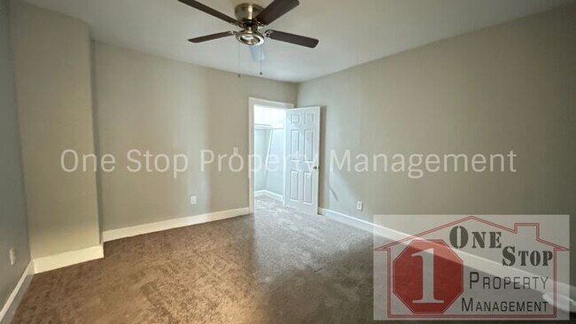 Building Photo - Beautiful 3 Bedroom 1 Bathroom Home in Kan...