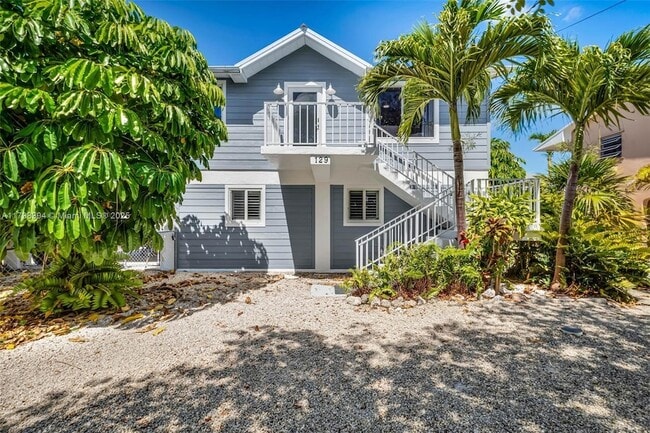 Primary Photo - 129 Nautilus Dr