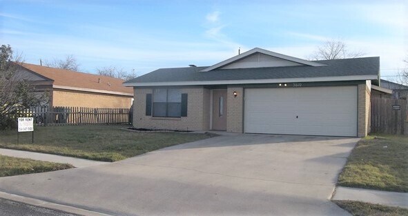 Primary Photo - 3610 Bacon Ranch Rd
