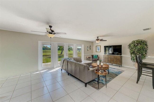 Building Photo - 7195 Augusta Blvd