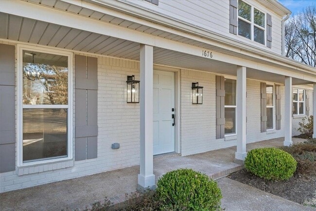 Building Photo - 1676 Miller Farms Rd