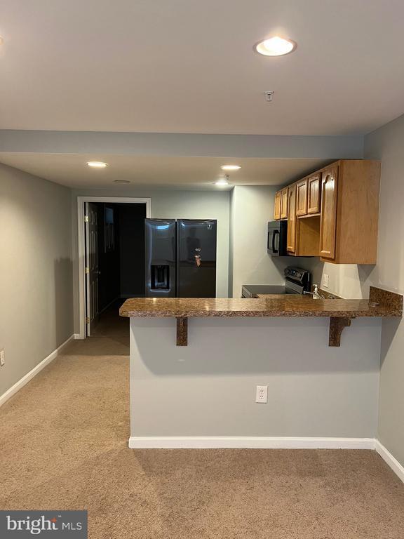 Building Photo - 7700 Down Ct