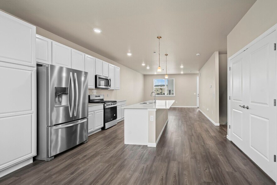 Building Photo - 479 Interlocken Blvd
