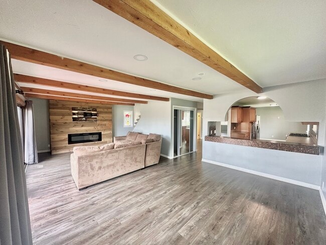 Building Photo - 1302 Clayton Marsh Dr
