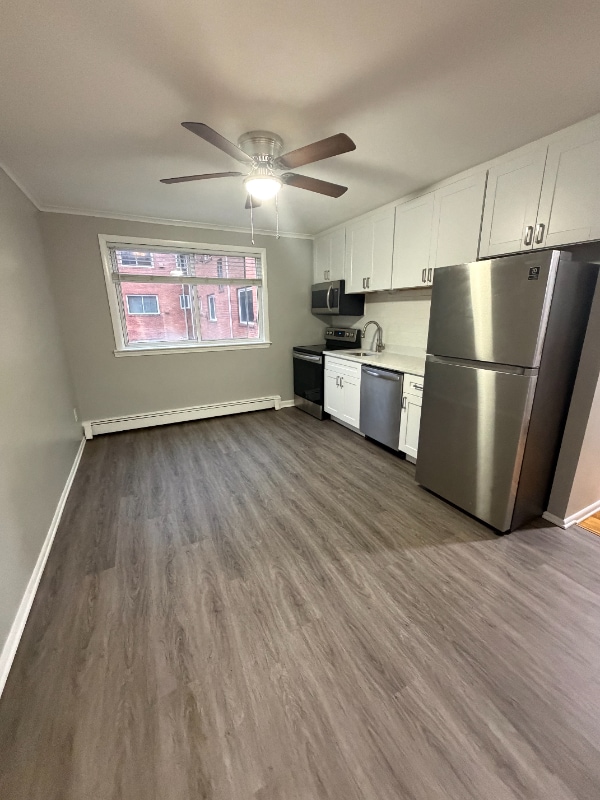 Building Photo - 9 Endicott St