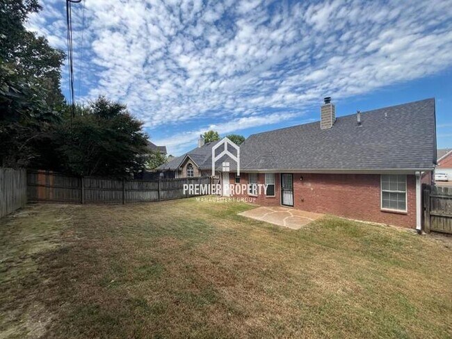 Building Photo - 7071 Anisetree Dr