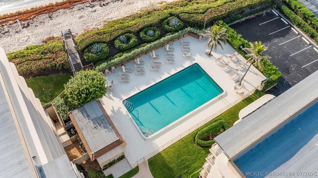 Building Photo - 3200 S Ocean Blvd