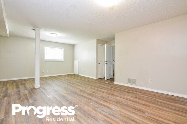 Building Photo - 1260 Halter Ln