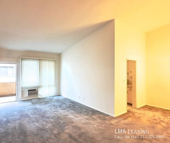 Building Photo - Charming 1-Bedroom Apartment in Prime Beve...