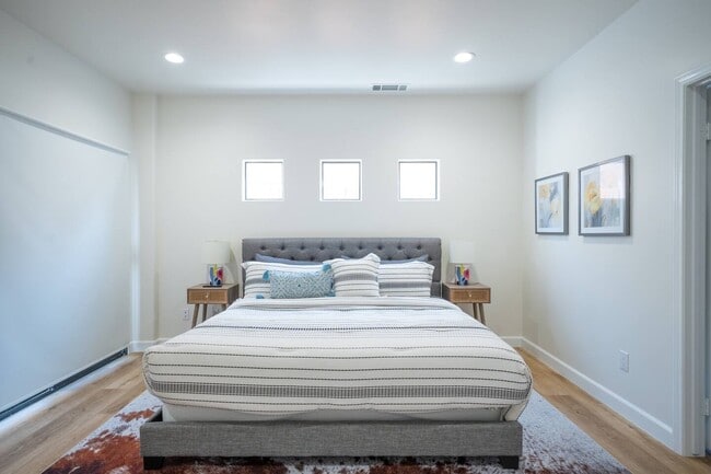 master - 54525 Avenida Obregon