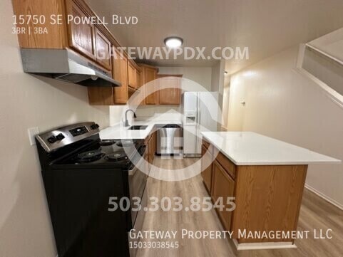Building Photo - 15750 SE Powell Blvd