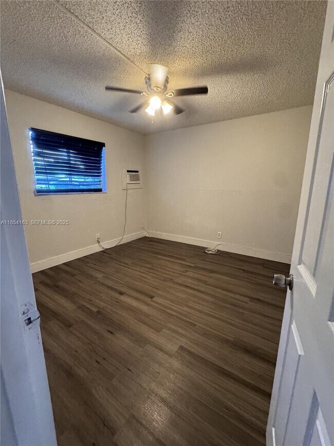 Building Photo - 2150 Madison St