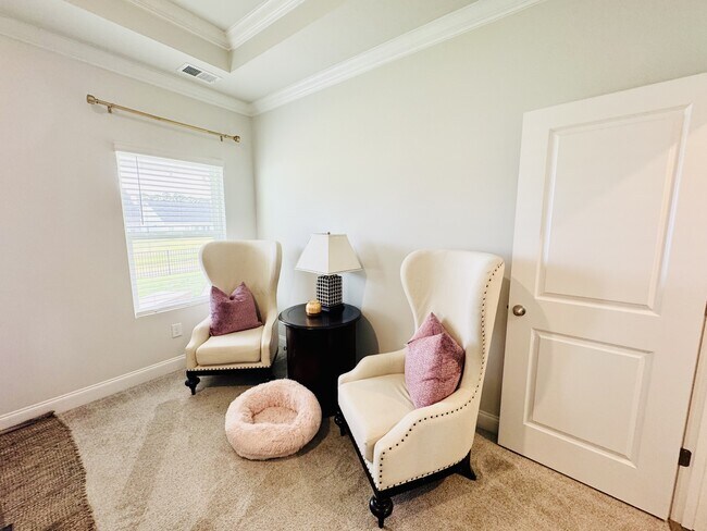 Building Photo - 2464 Campton Lp