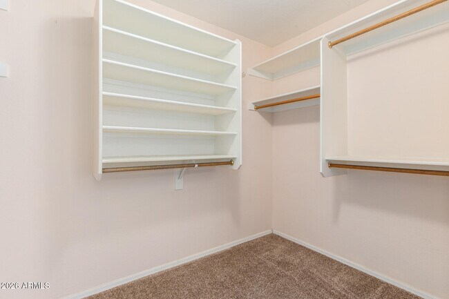 Building Photo - 6431 W Escuda Rd