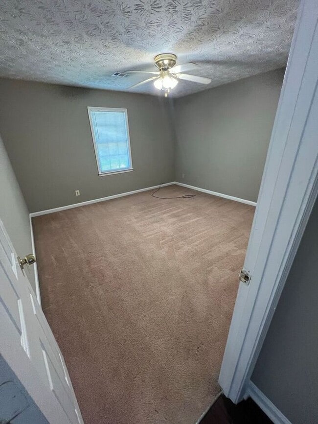 Building Photo - !!!WARNING: AVOID SCAMS CONFIRM RENTAL AT ...