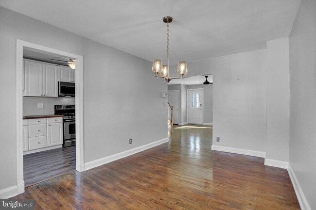 Building Photo - 32 Wilfred Ct
