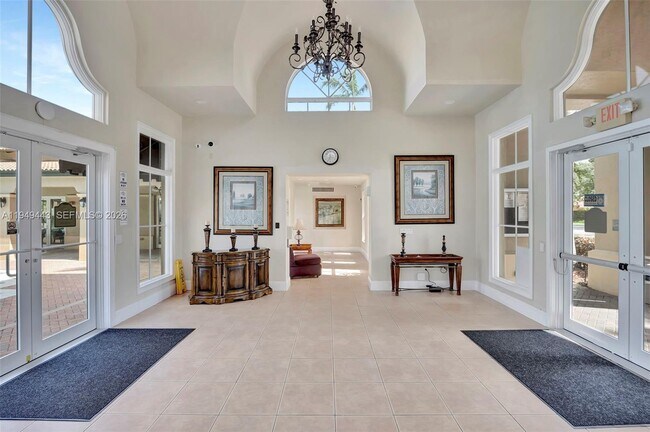 Building Photo - 1192 NE 32nd Ave