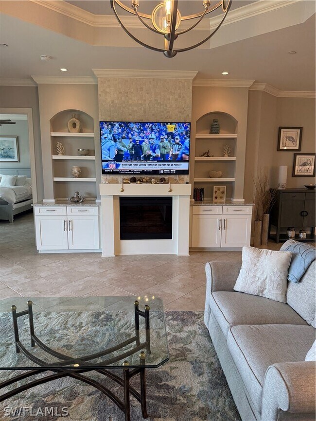 Building Photo - 8765 Bellano Ct