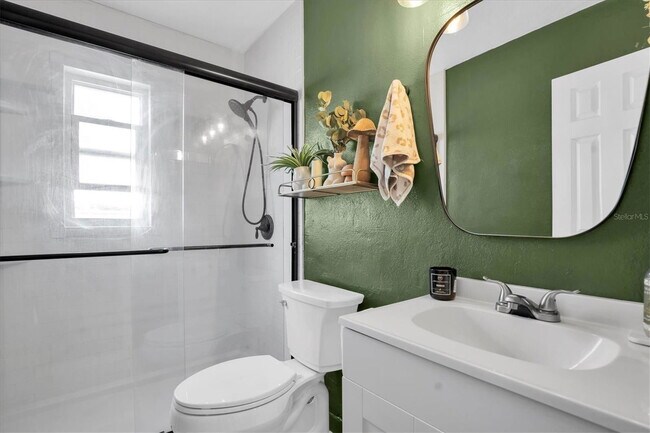 Building Photo - 4929 36th Ave N