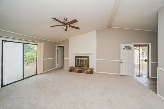 Building Photo - 5722 Ballenmoor Dr