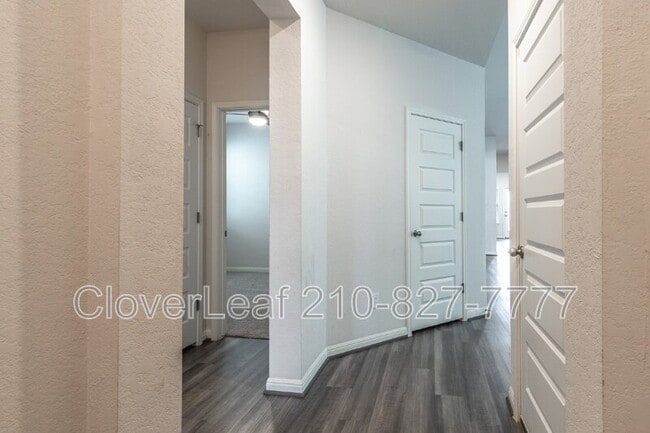 Building Photo - 12926 Mayowa St