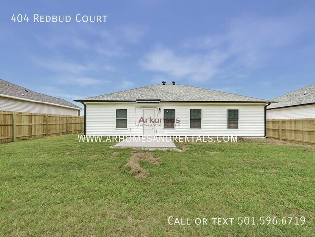 Building Photo - 404 Redbud Ct