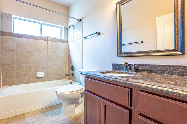 Building Photo - 7508 Wolf Creek Dr