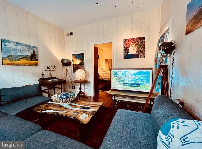 Building Photo - 30 Cornhill St