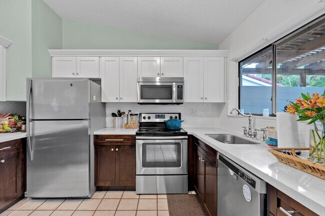 Building Photo - 15139 SW 92nd Terrace